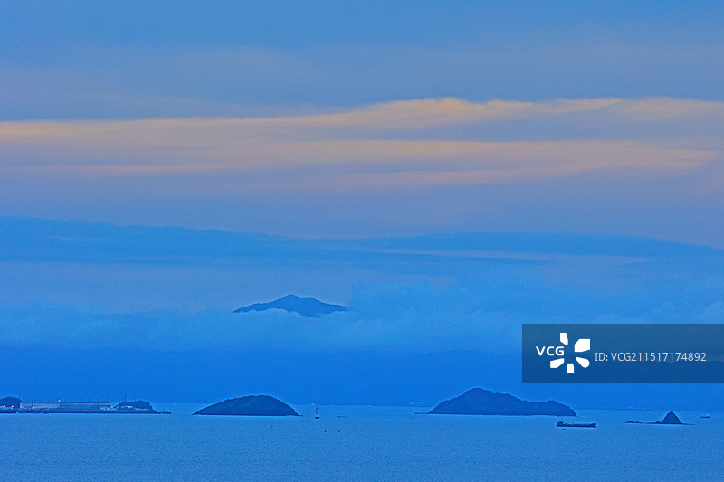 银滩晨光图片素材