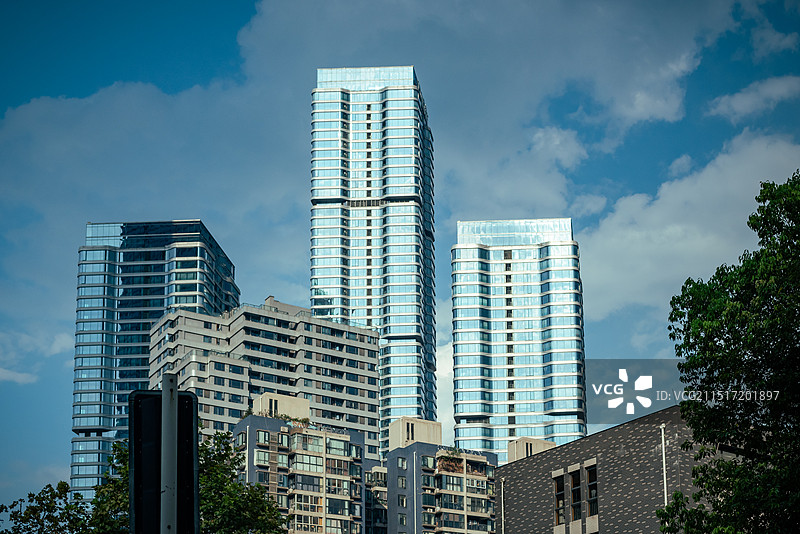 成都 建筑 高楼 幕墙图片素材