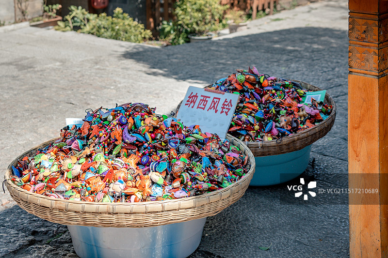 丽江古城纳西风铃图片素材