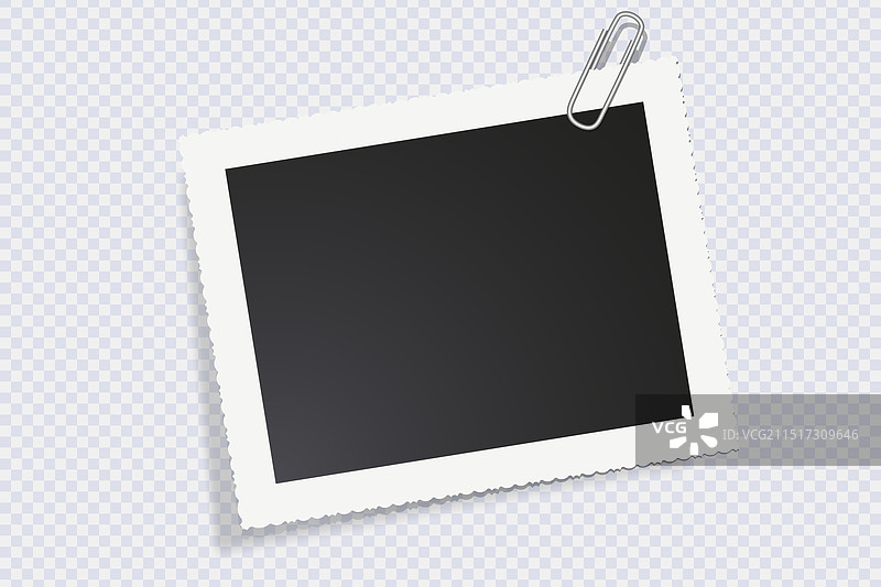逼真空白照片相框与回形针图片素材