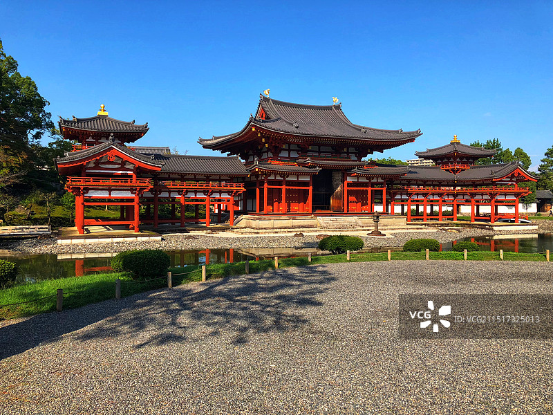 日本京都宇治平等院凤凰堂图片素材