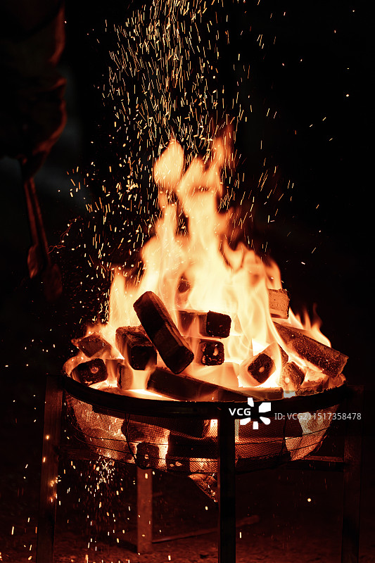 火堆火焰燃烧特写图片素材