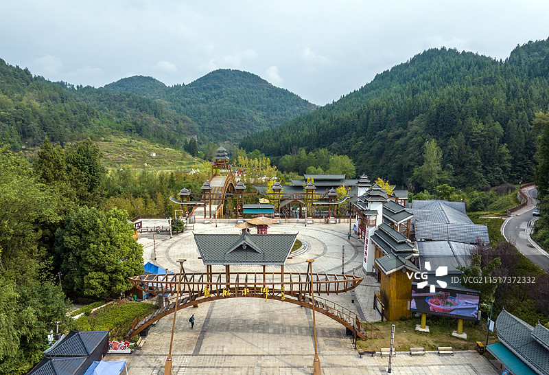 龙船水乡景色宜人图片素材