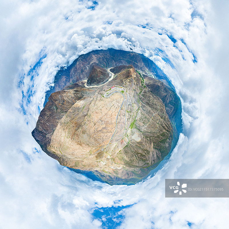 航拍云南迪庆藏族自治州金沙江大拐弯全景图图片素材