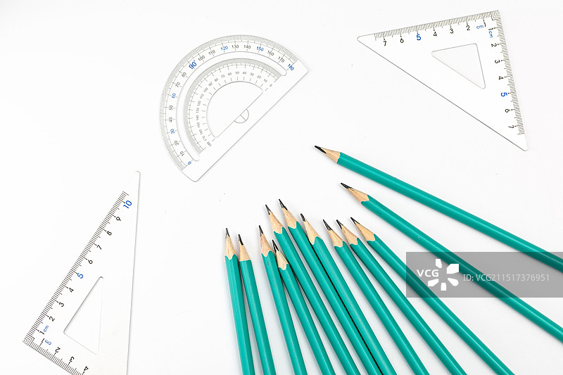 铅笔、尺子等学习用具图片素材