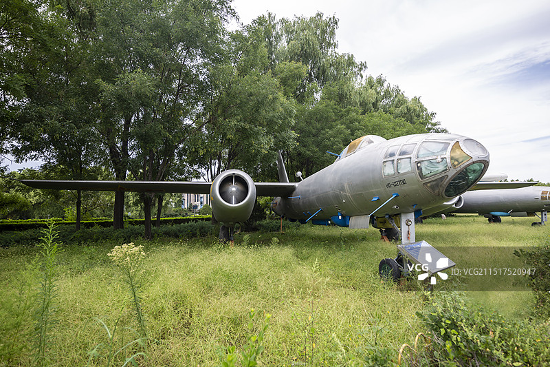 中国航空博物馆：轰干—5飞机——是哈尔滨飞机工业有限公司于20世纪70年代自行改装而成的电子干扰机图片素材