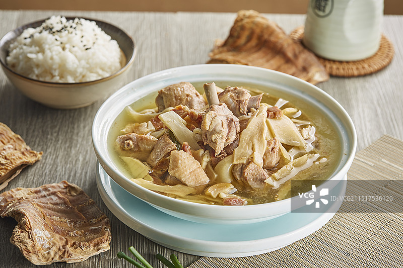 笋干老鸭煲图片素材