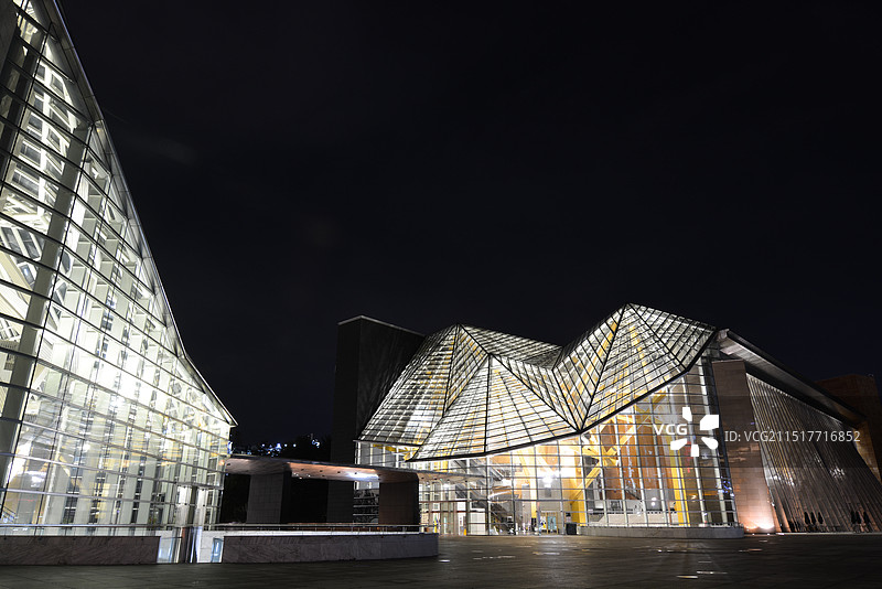 深圳图书馆夜景 建筑大师作品图片素材