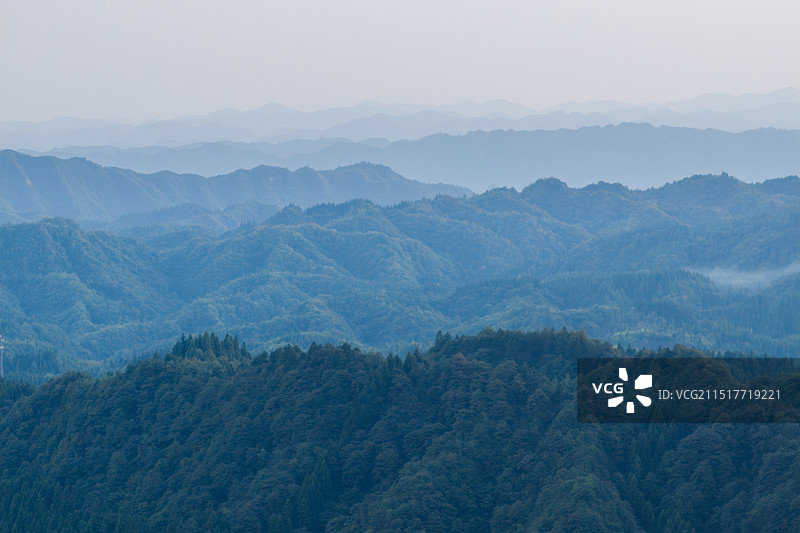 湖北利川汪营镇福宝山脉风光图片素材