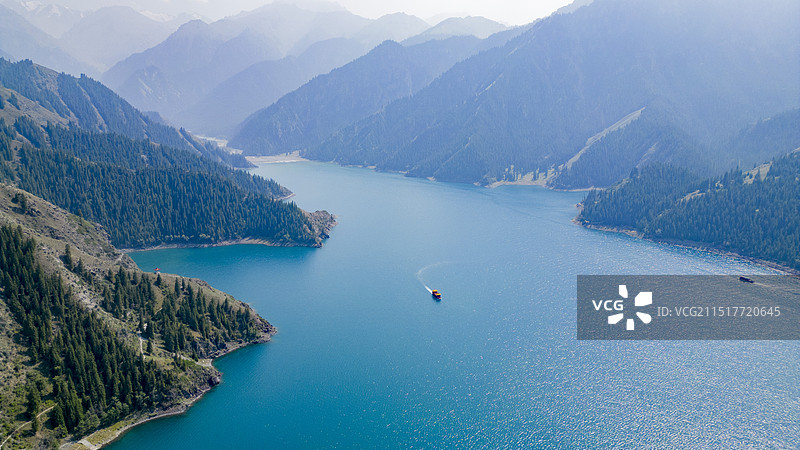 天山天池图片素材