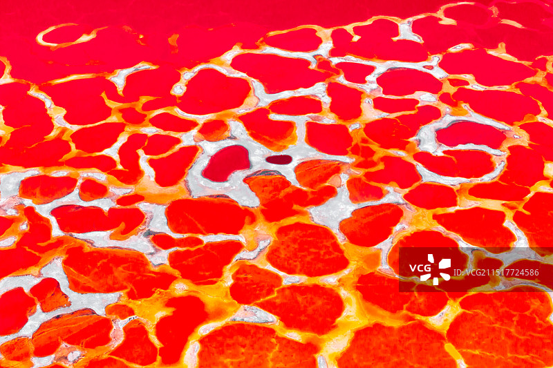 内蒙古阿拉善腾格里沙漠，五湖穿越，乌兰湖图片素材