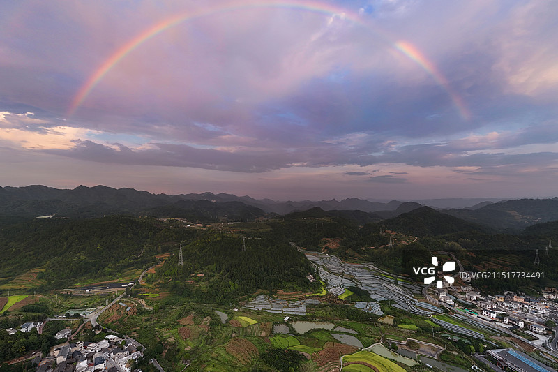 彩虹人家图片素材