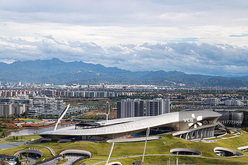 全球最大的覆土建筑群衢州市体育中心航拍图图片素材