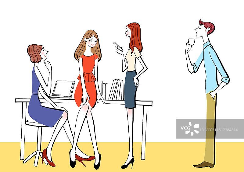 办公室职员在工作休息期间交谈图片素材