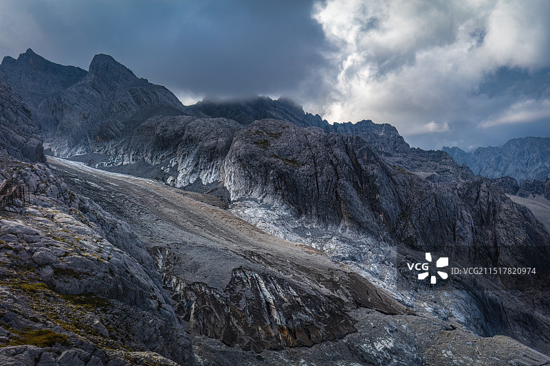 云南丽江玉龙雪山冰川景观图片素材