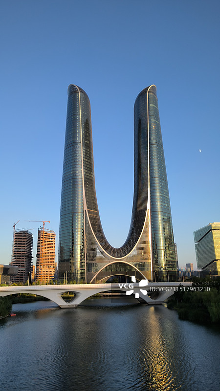 杭州地标建筑杭州世纪中心 杭州之门图片素材