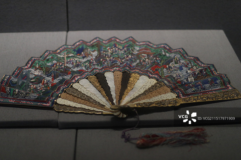 博物馆展品扇子图片素材