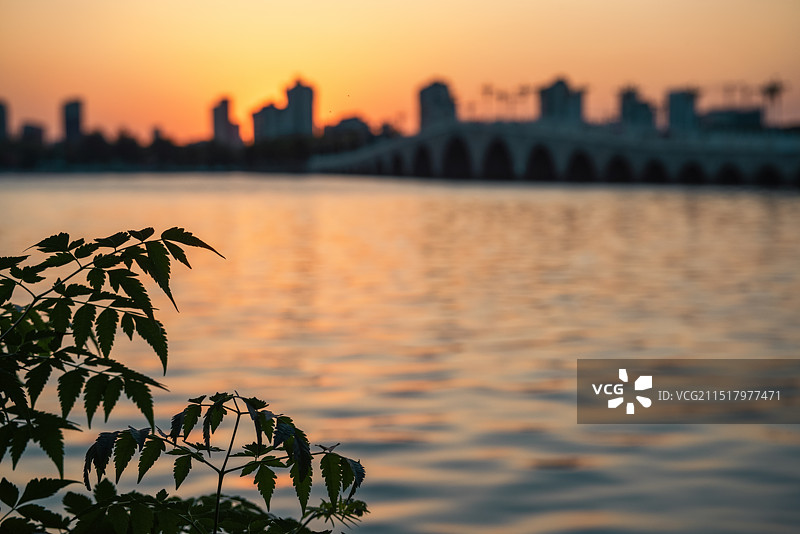 山东聊城东昌湖日落风景图片素材