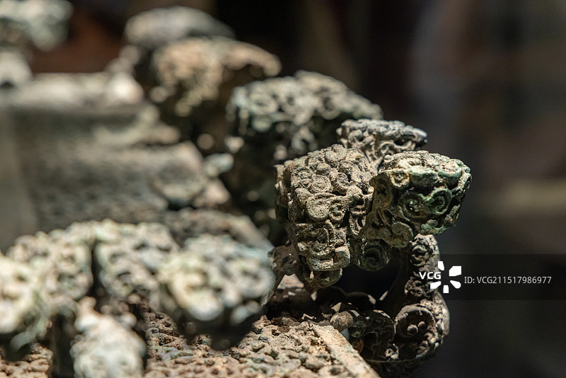 河南博物馆 春秋 云纹铜禁（失蜡法制作） 1978年淅川县下寺楚国墓地M2出土图片素材