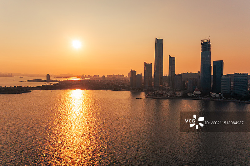 中国山东省青岛奥帆中心五四广场海滨城市航拍风光图片素材