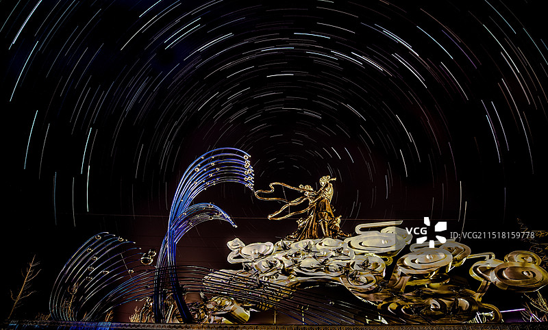 沂源县牛郎织女传说鹊桥相会星轨图片素材