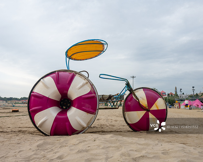 海上三轮车图片素材