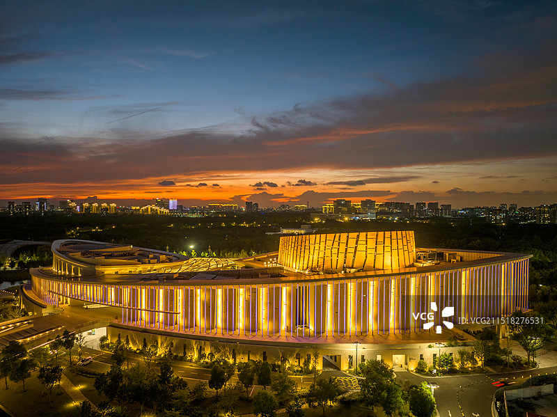 九棵树未来艺术中心上海奉贤新城夜景航拍图片素材