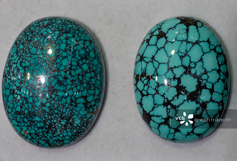 珠宝展上的绿松石石料及制品组图图片素材