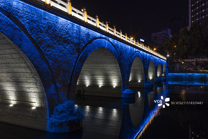 甲秀楼夜景图片素材