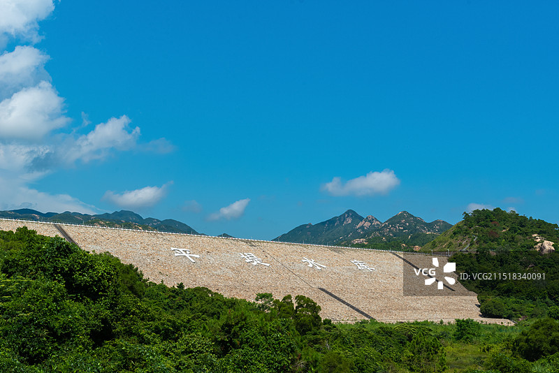 平堤水库大坝，广东省阳江市阳东区东平镇图片素材