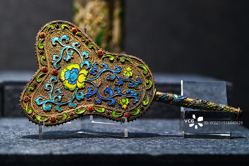 十三行博物馆 银质鎏金芭蕉扇图片素材