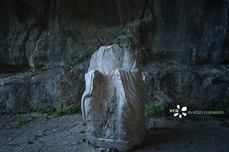 桂林南溪山玄元洞三清神像图片素材