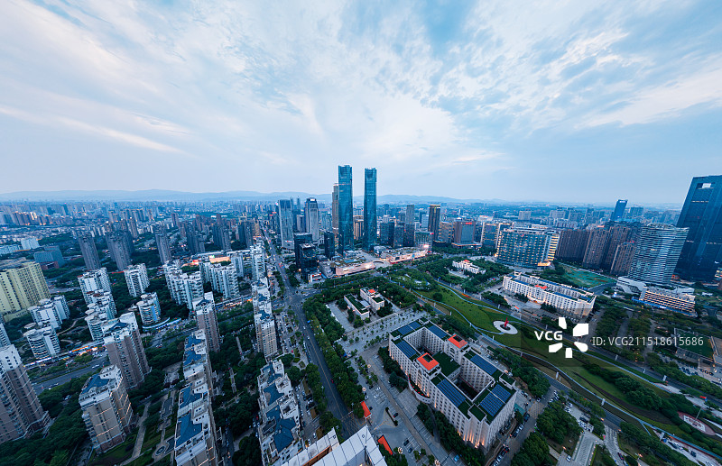 南昌绿地双子塔图片素材