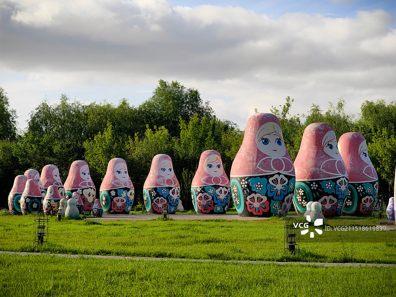 俄罗斯传统工艺-套娃图片素材