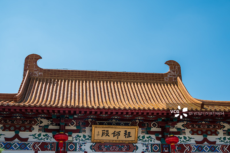 江苏徐州宝莲寺祖师殿，香火祈福图片素材