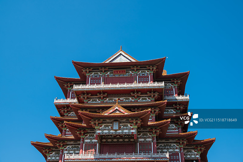 江苏徐州宝莲寺通天阁，香火祈福图片素材