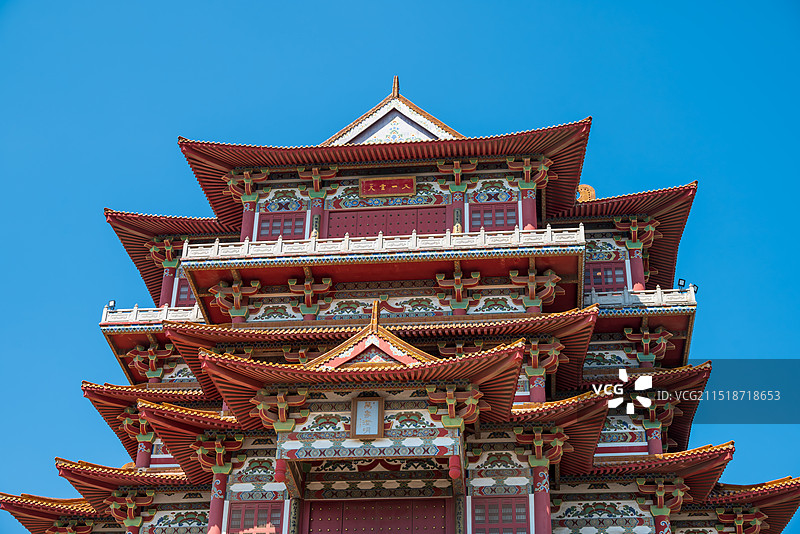 江苏徐州宝莲寺通天阁，香火祈福图片素材