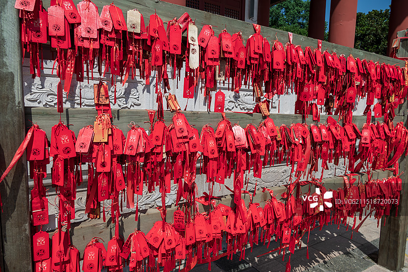 江苏徐州宝莲寺祈福牌，香火祈福图片素材