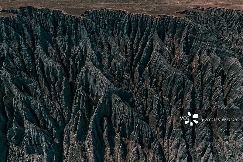 新疆克拉玛依黑独山大峡谷美景图片素材