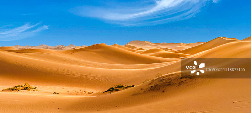 蓝天下的沙漠风光图片素材