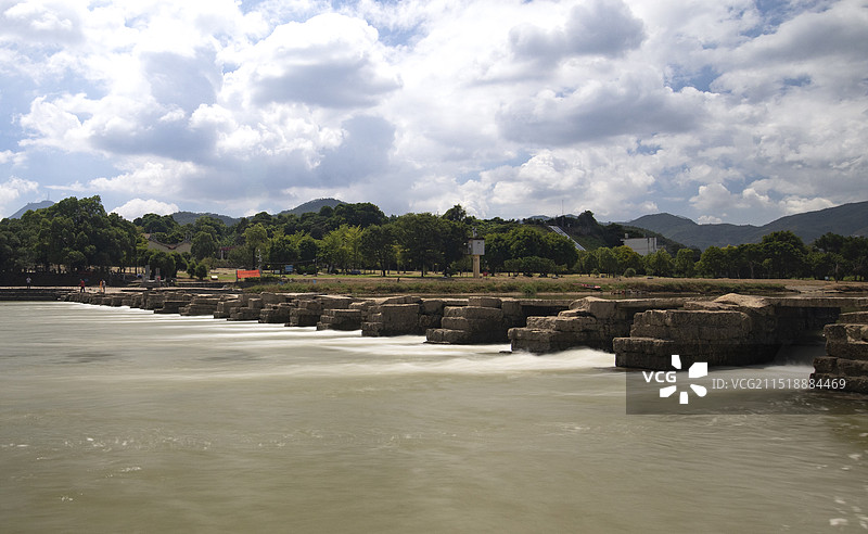 天文大潮时的木兰陂图片素材