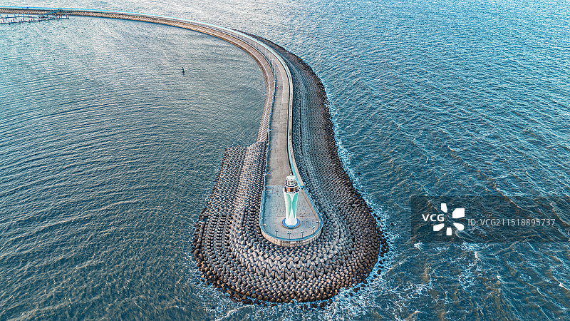 海上灯塔图片素材