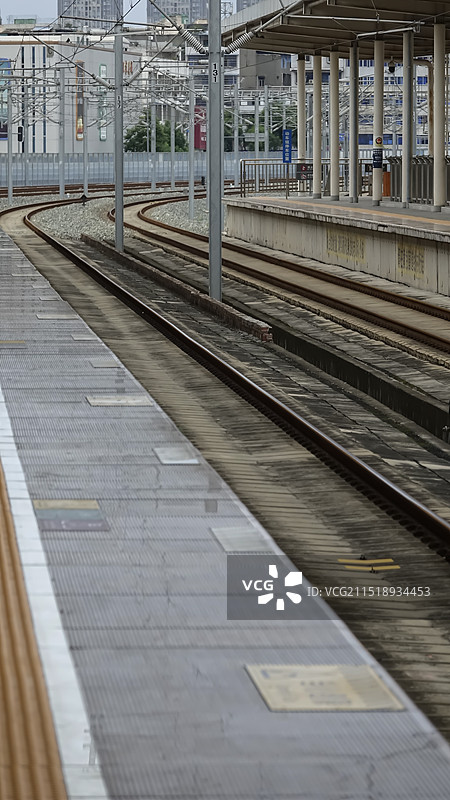 中国高铁交通网高铁列车、站台及轨道图片素材