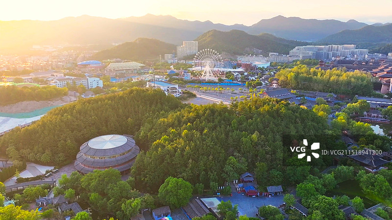 金华横店梦幻谷清晨航拍照片图片素材