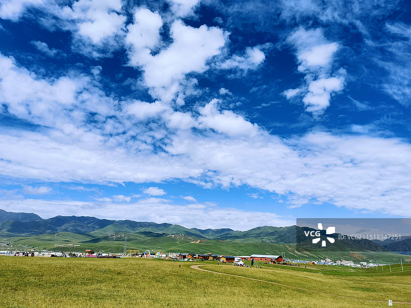 甘肃省甘南藏族自治州夏河县桑科草原风景区美景图片素材