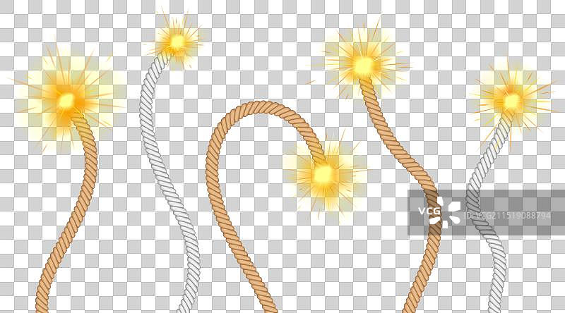 透明背景上的燃烧导火线图片素材