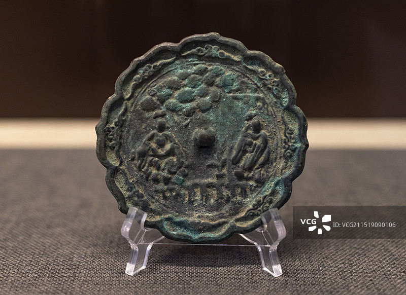 宋 东王公西王母人物纹铜镜 福建博物院图片素材