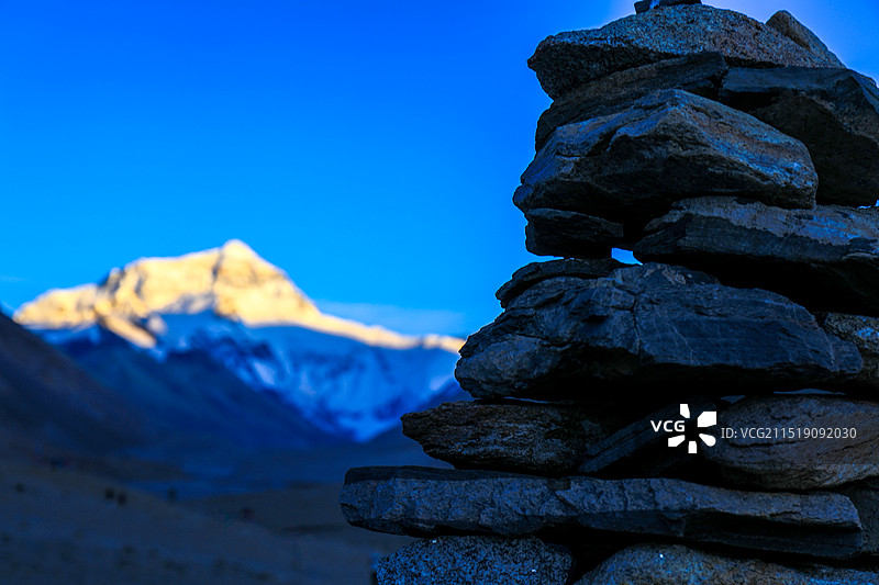 珠峰玛尼堆图片素材