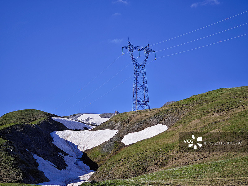 新能源基建狂魔超高压输电线路图片素材
