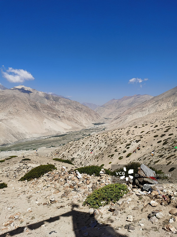 在路上图片素材